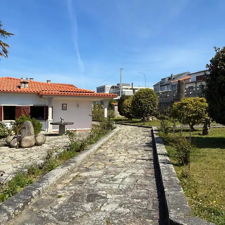 Casa En Primera Linea De Playa De Fontenla 別荘