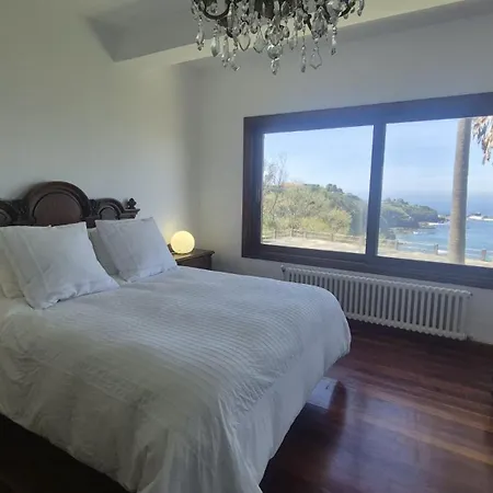 Casa En Primera Linea De Playa De Fontenla 別荘